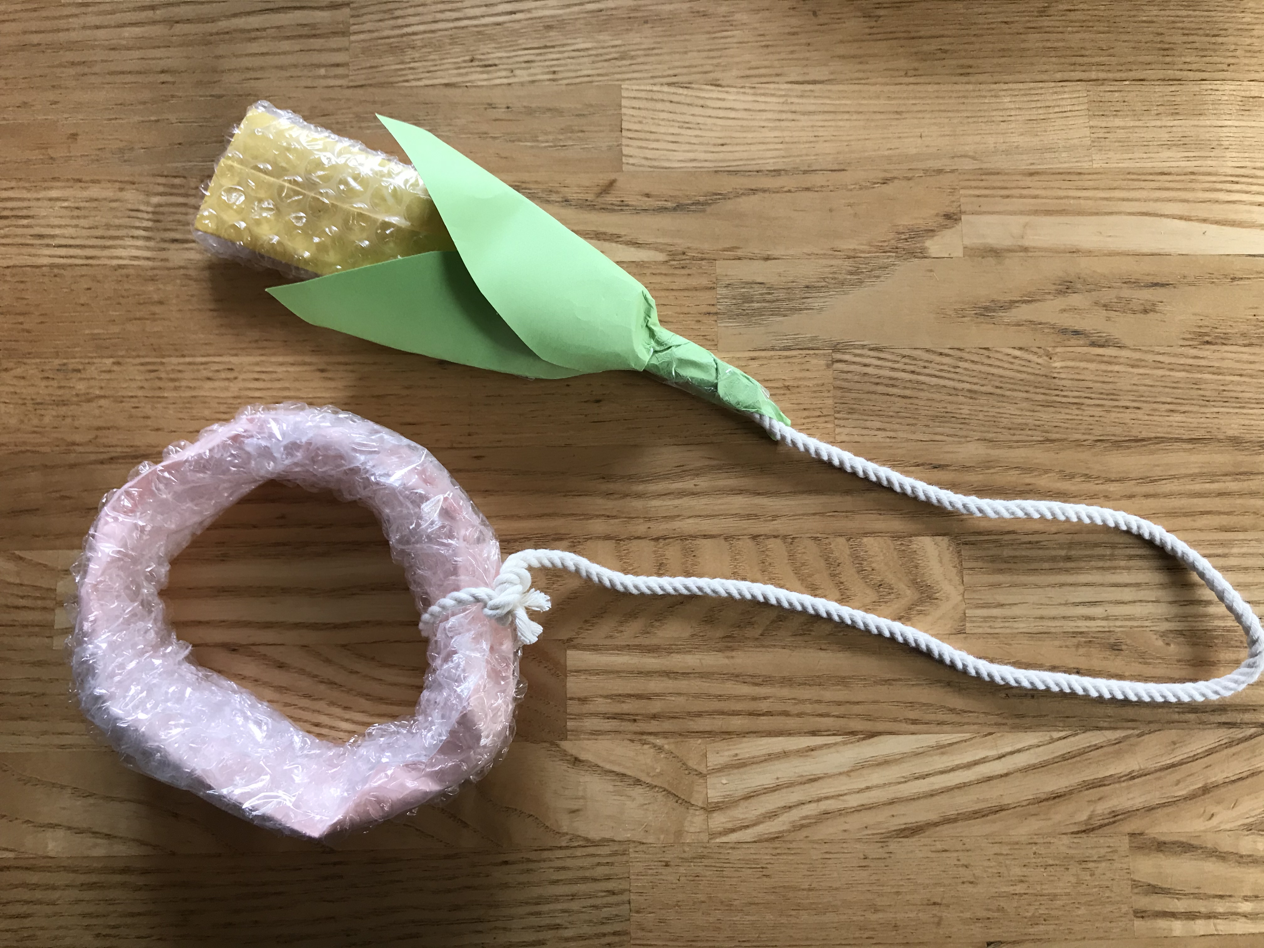 ぱっくんひも通し（夏：8月の製作アイデア）／保育士・幼稚園教諭の